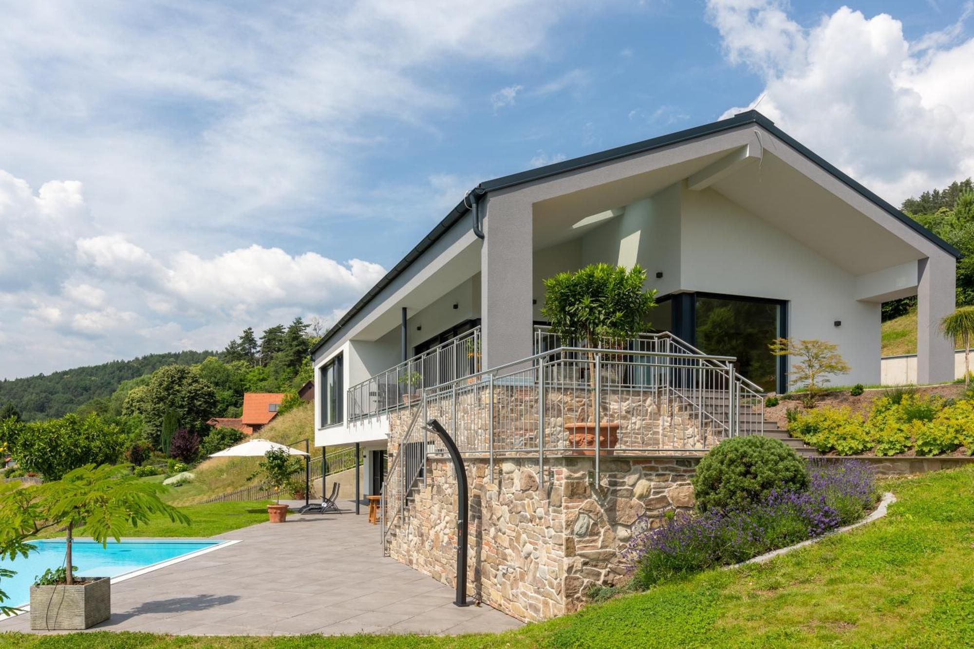 Greim15 --- Ganzes Ferienhaus Mit Fernsicht, Pool, Wellness Deutschlandsberg Esterno foto